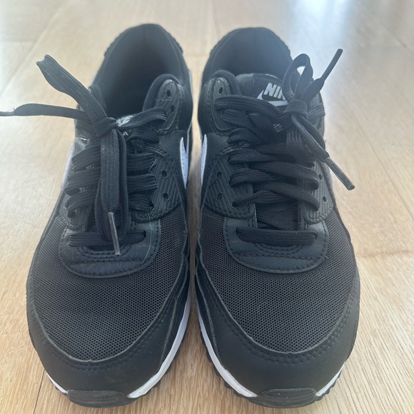 Nike Air Max 90 Sneakers 8.5 - Picture 2 of 7